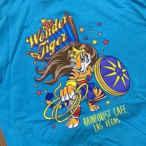 Las Vegas Rainforest Cafe Tee Shirt #742